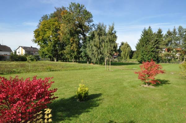 Exclusive Residences Great Manor House, Garden, Bavaria, Germany