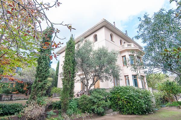 Exclusive Residences Luxury Villa Garden Barcelona, Catalunya, Spain